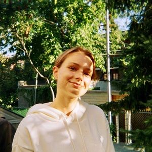 Meet your Posher, Catherine